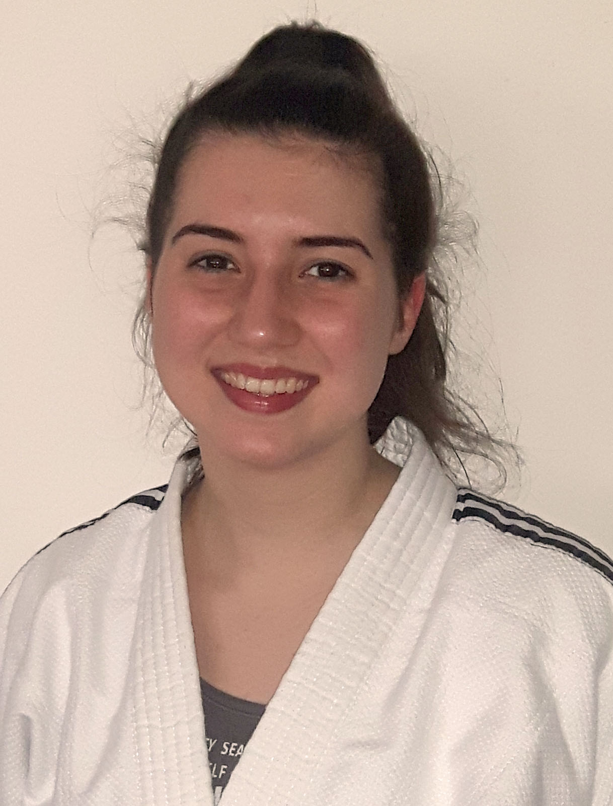 Portrait von Judo-Trainerin Finja Fluder vom Tatami Süpplingen e.V. Judo Training in Süpplingen.
