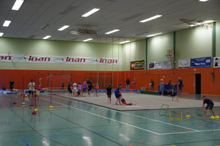 Ferienpass-Aktion: Bewegungsparcours