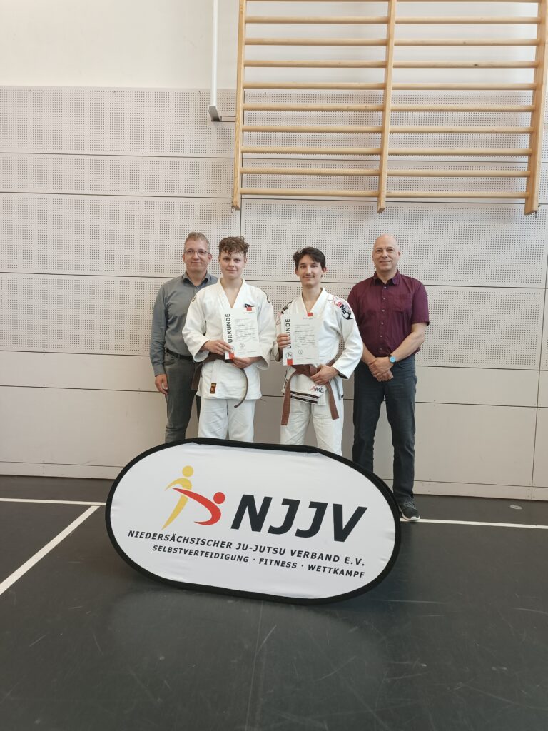 Tjark und Julian überzeugen auf Landesprüfung